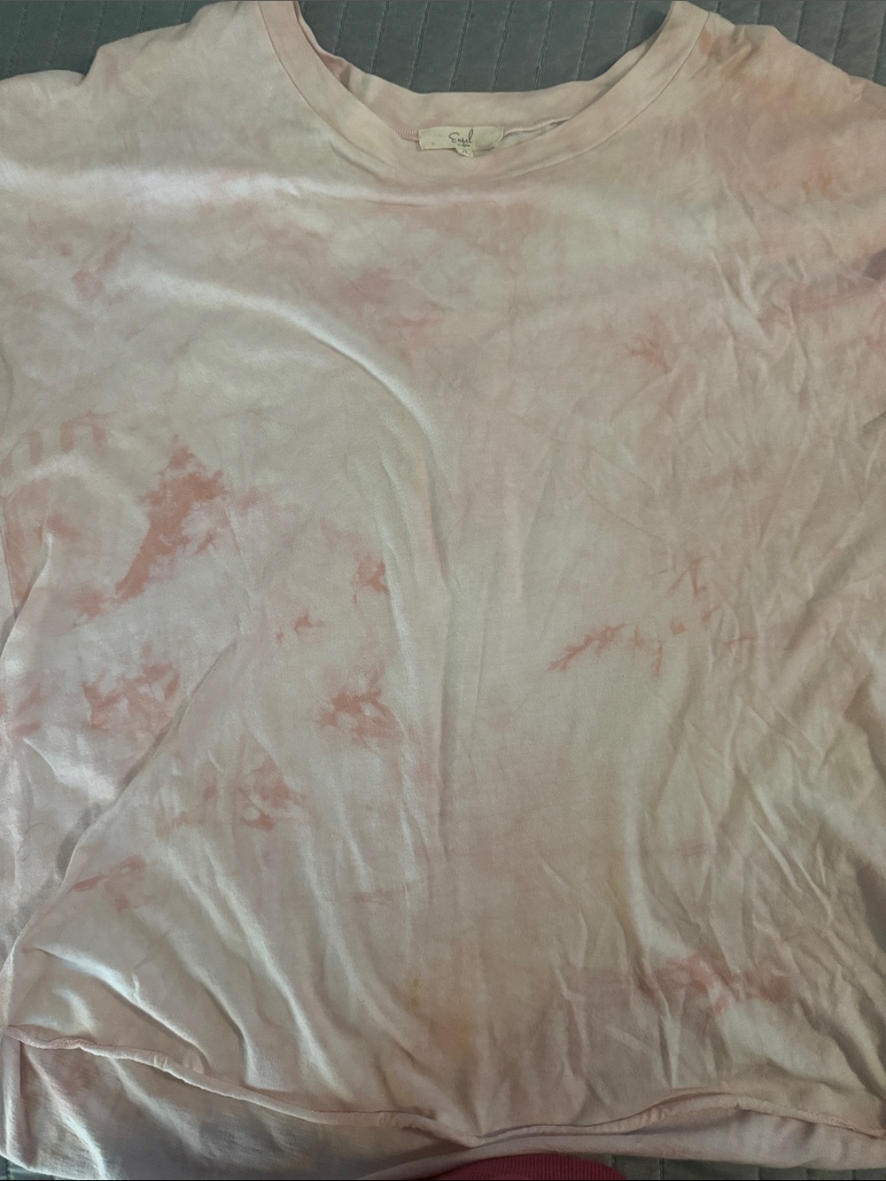 Women’s Short Sleeve Tie-Dye Tee in Light Pink, rough edges